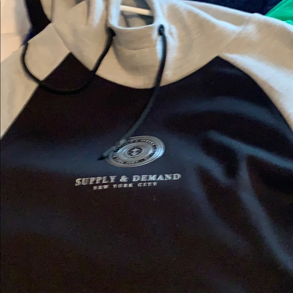 Sweatsuits - Picture 6 of 7